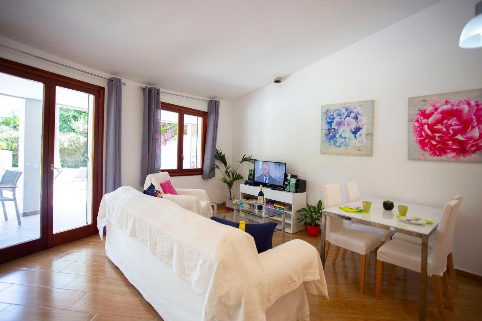 Ferienhaus Klimatisiertes Julieta Mit Pool